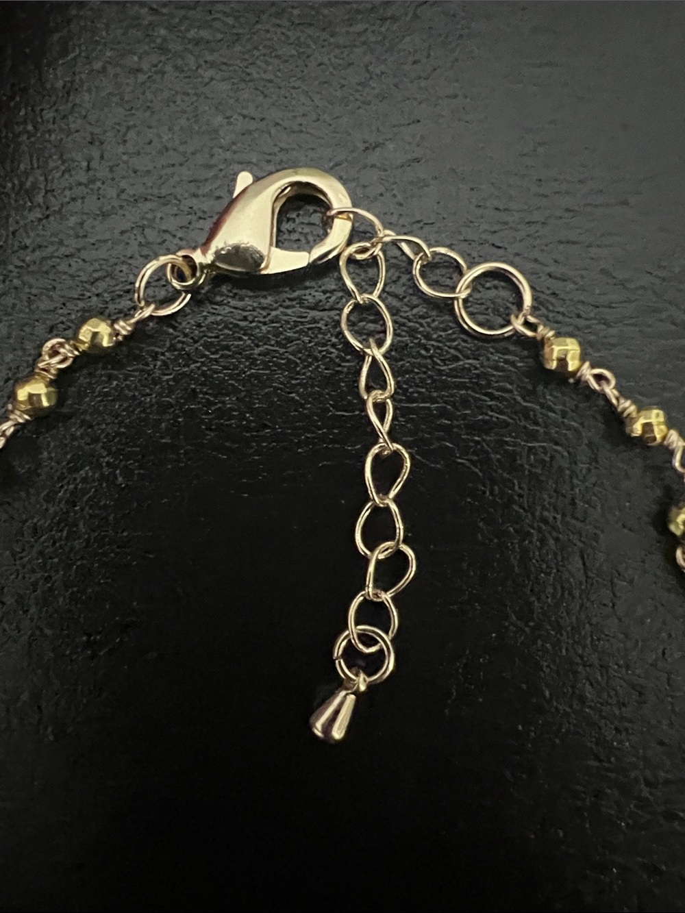 Barse  Abalone Pendant Necklace in Gold - Picture 4 of 5